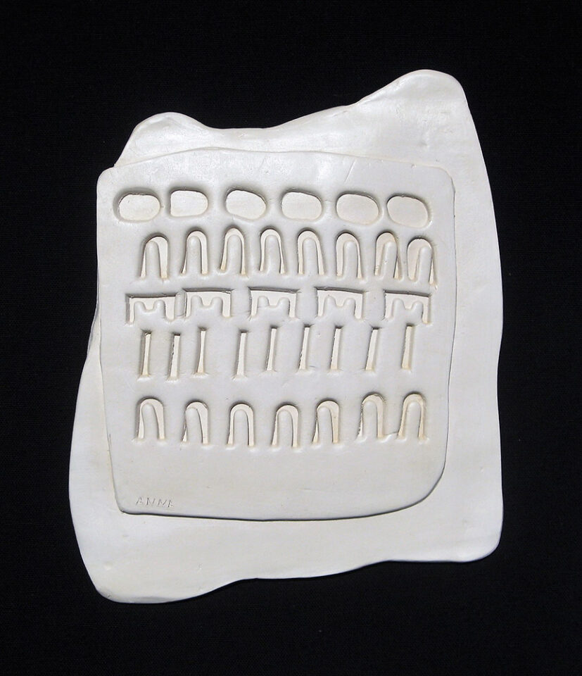 Ceramiche artistiche La stele dell'Artista